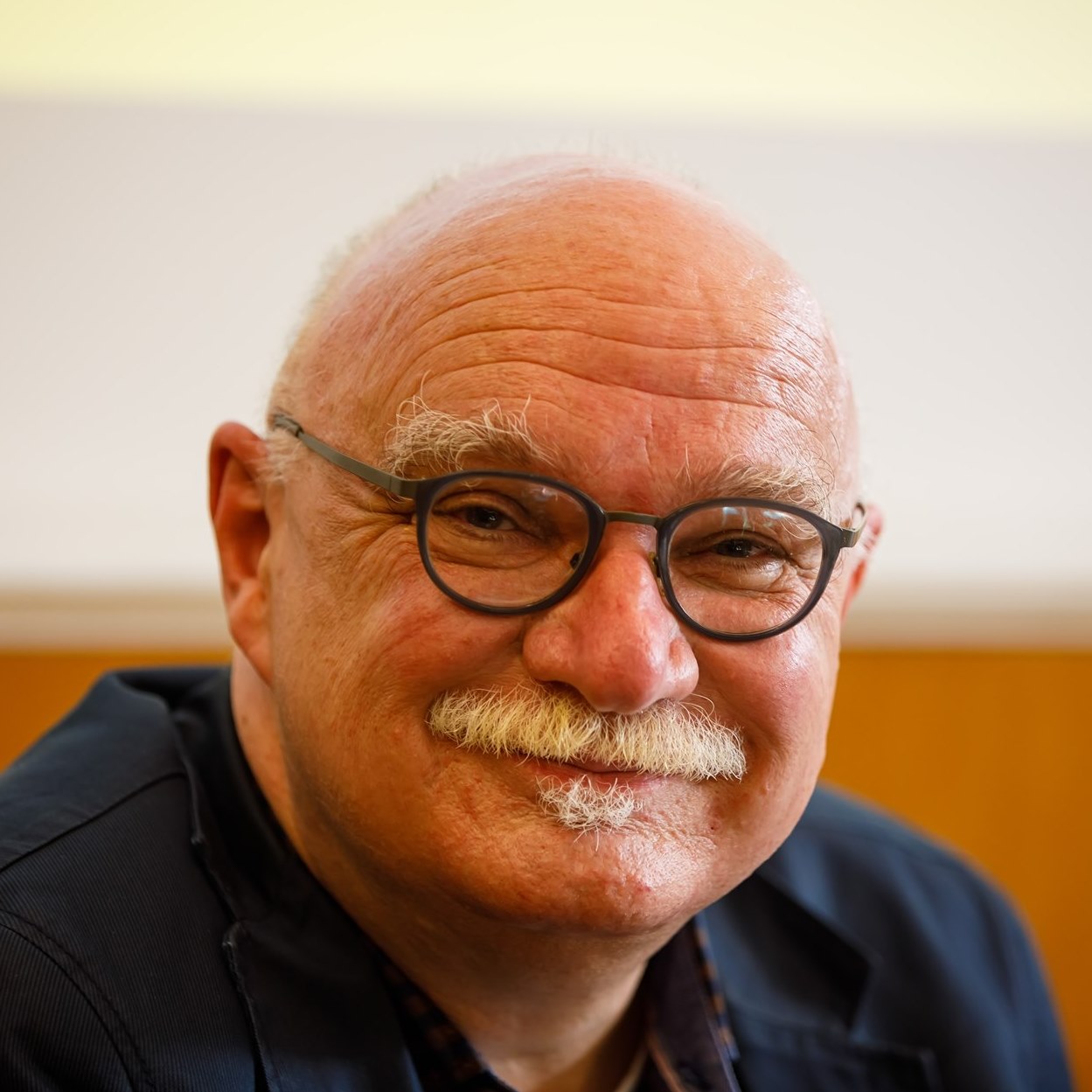 Dr. Hubert Klingenberger
