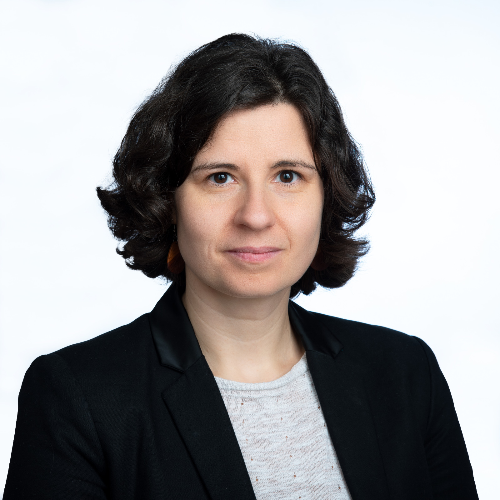 Dr. Nicole Kunkel