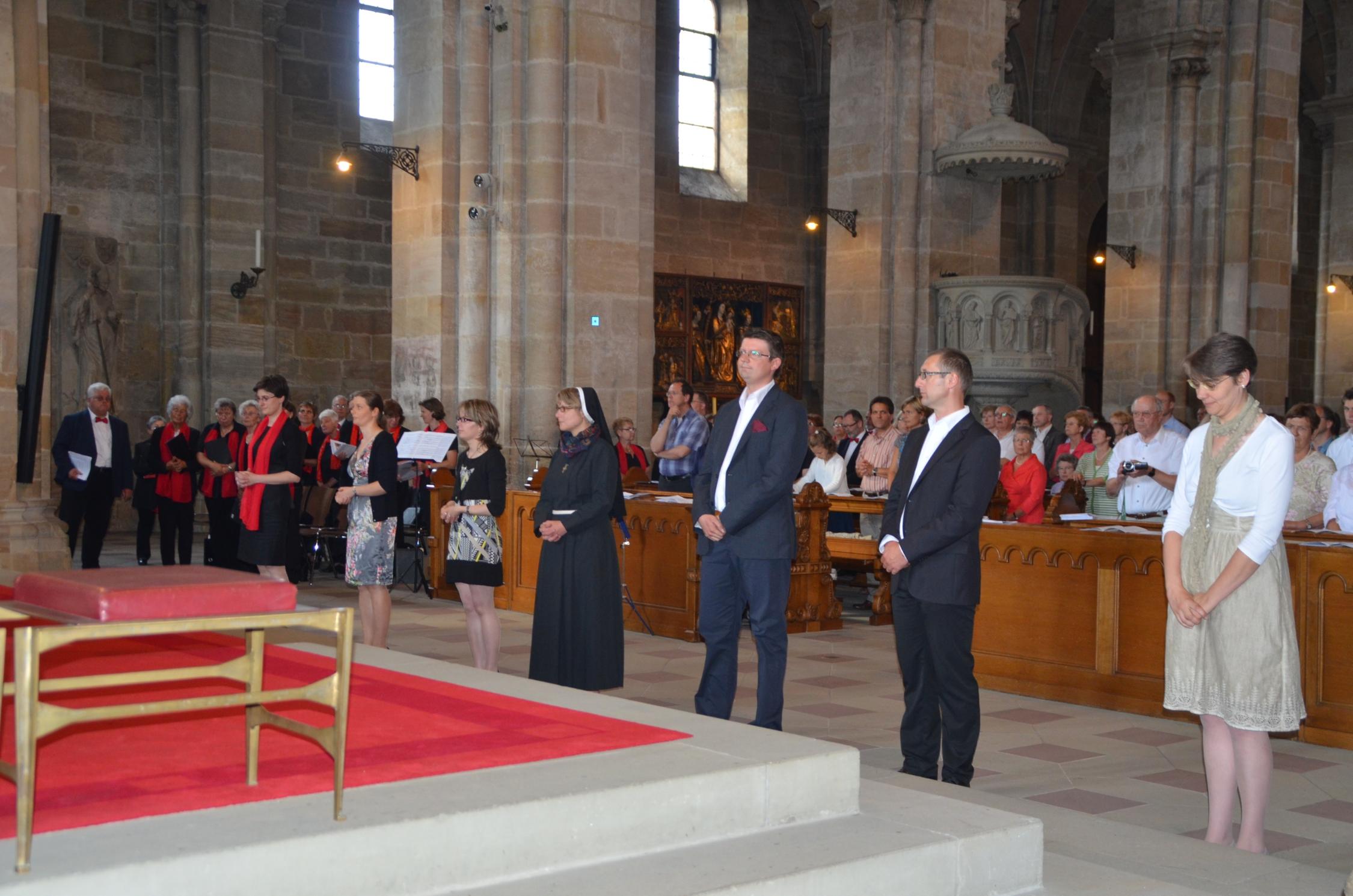 Sendungsfeier für pastorale Mitarbeiter im Bistumshaus 4